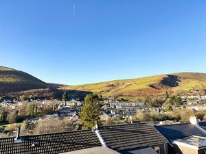 Photo 19- click for photo gallery